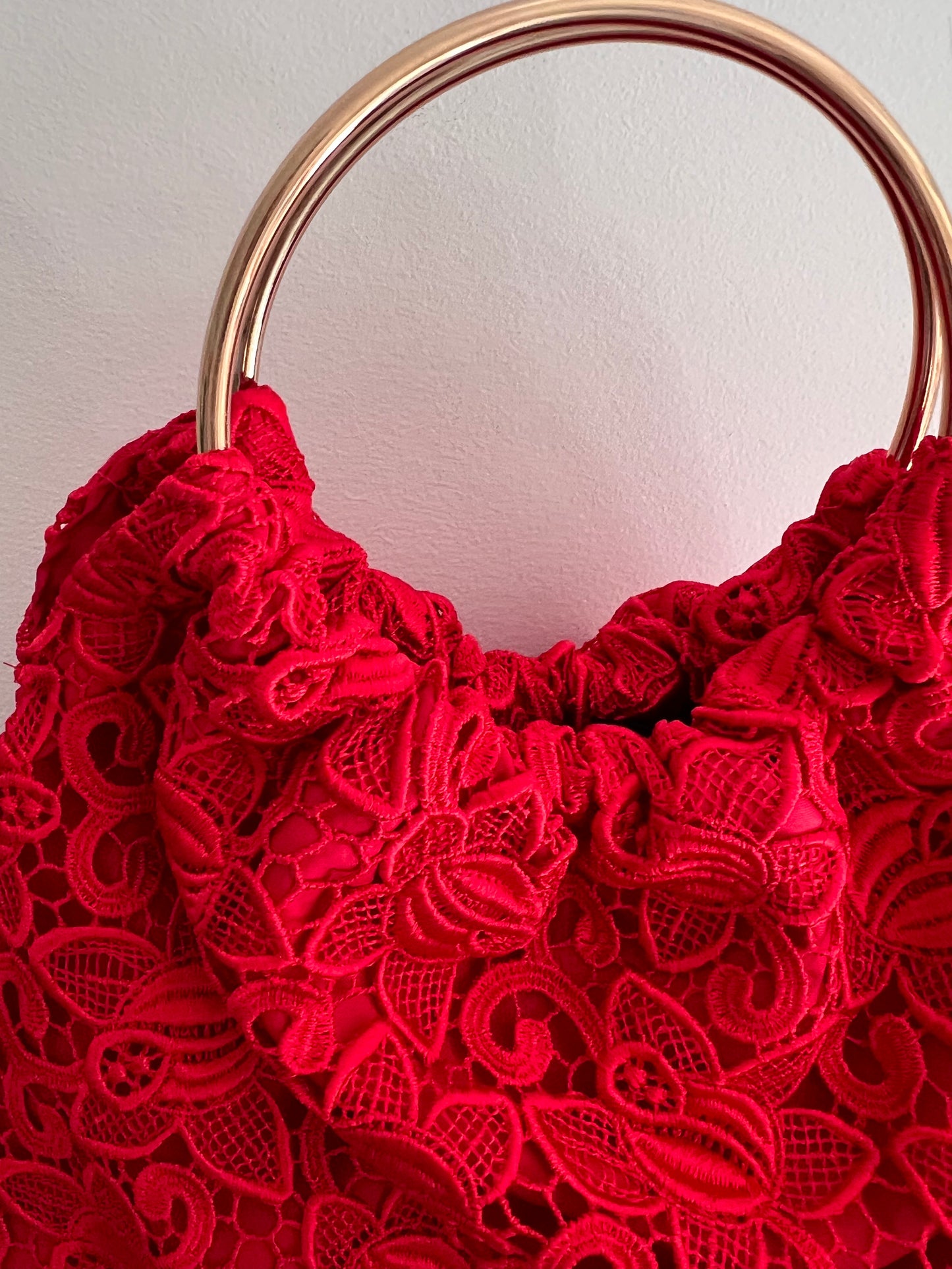 Gabino Red