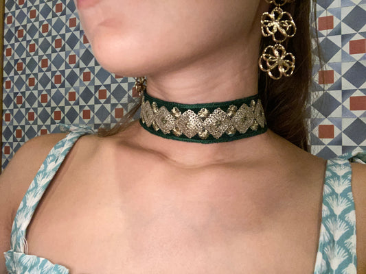 Choker 03